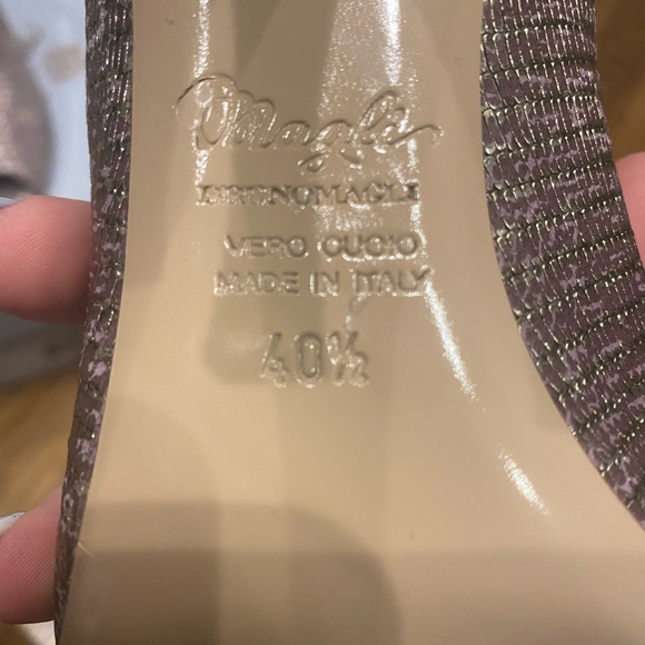Bruno Magli Heels Size 40.5 - Picture 2 of 8